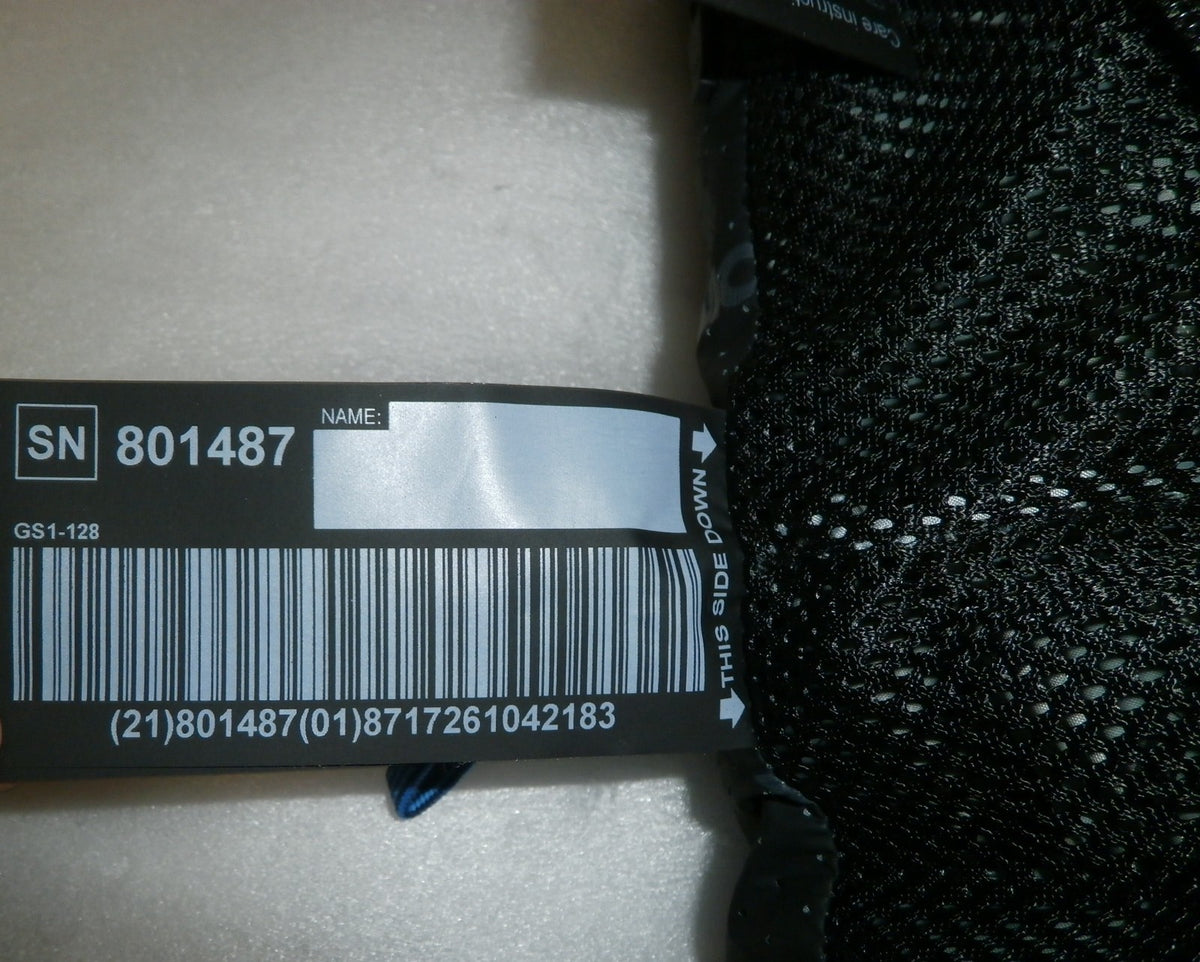 VICAIR WHEELCHAIR CUSHION 18X20X2.5 INCH WITH COVER GOOD CONDITION