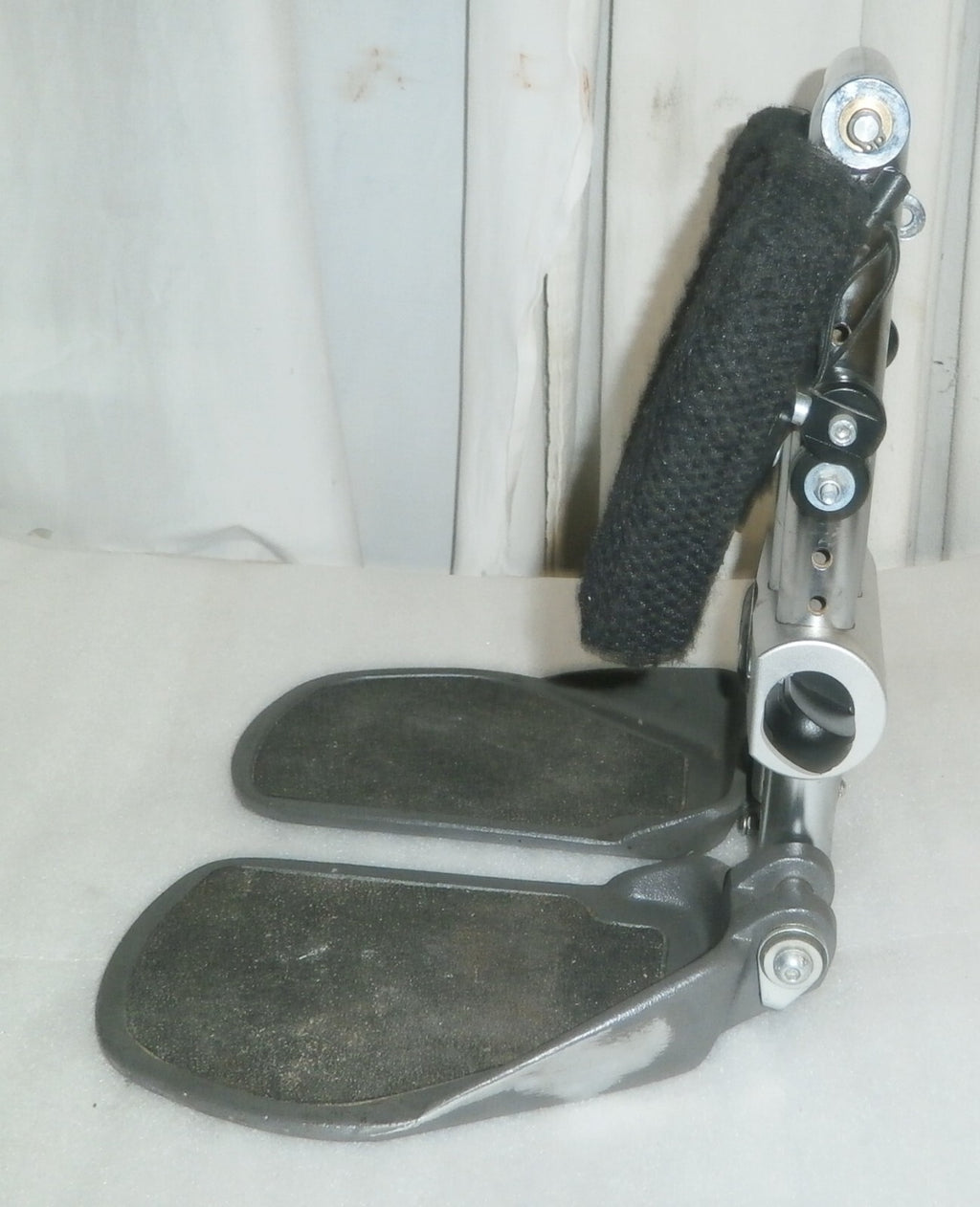 Permobil M300 Foot Rest Leg Rest As Photo Good Condition w/ Bolts & Accessories