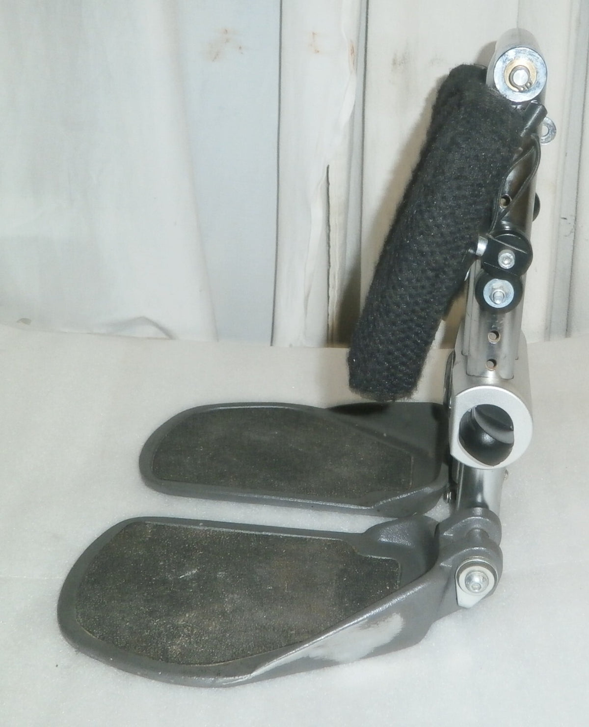 Permobil M300 Foot Rest Leg Rest As Photo Good Condition w/ Bolts & Accessories