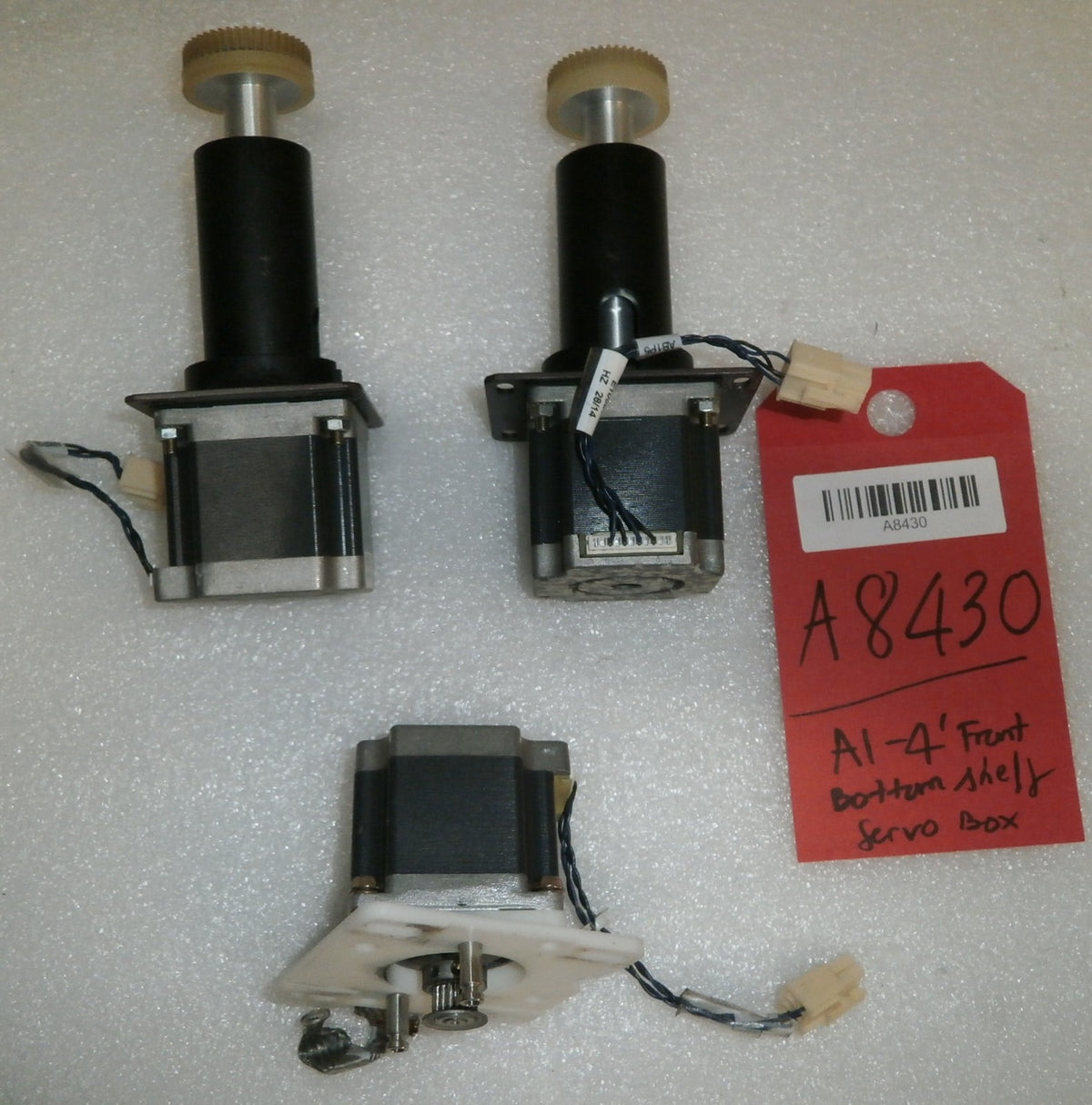 QUANTITY OF 3 SERVO MOTOR KH56KM2-951 GOOD CONDITION