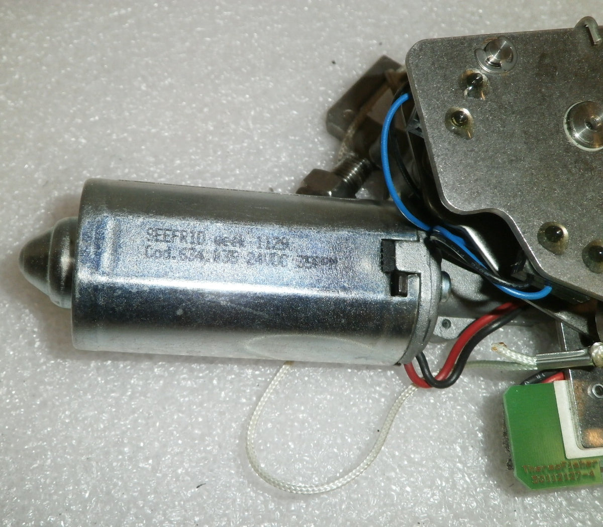 THERMO SORVALL ST16R LID LOCK MOTOR 70902692