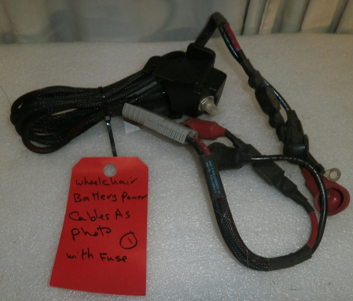 WHEELCHAIR BATTERY POWER CABLES WITH FUSE GOOD CONDITION AS PHOTO