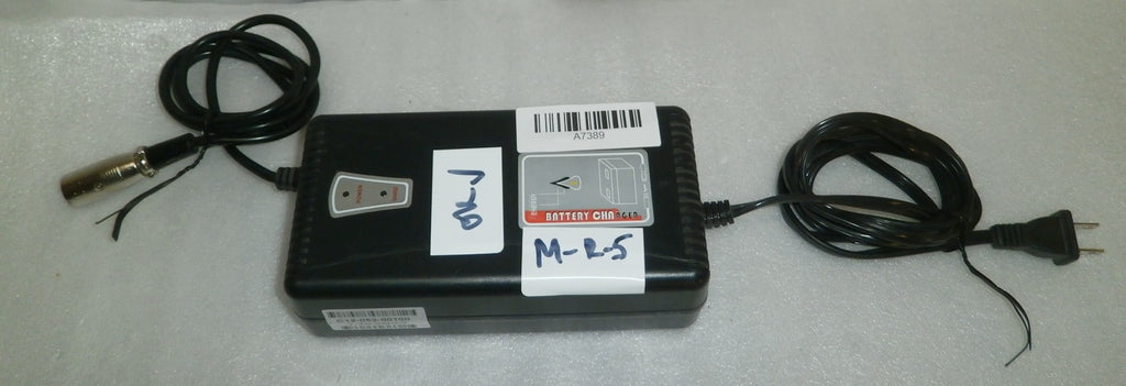 24 VOLT LED ACID BATTERY CHARGER MODEL HP1211B1 USED VERY GOOD WORKING CONDITIO