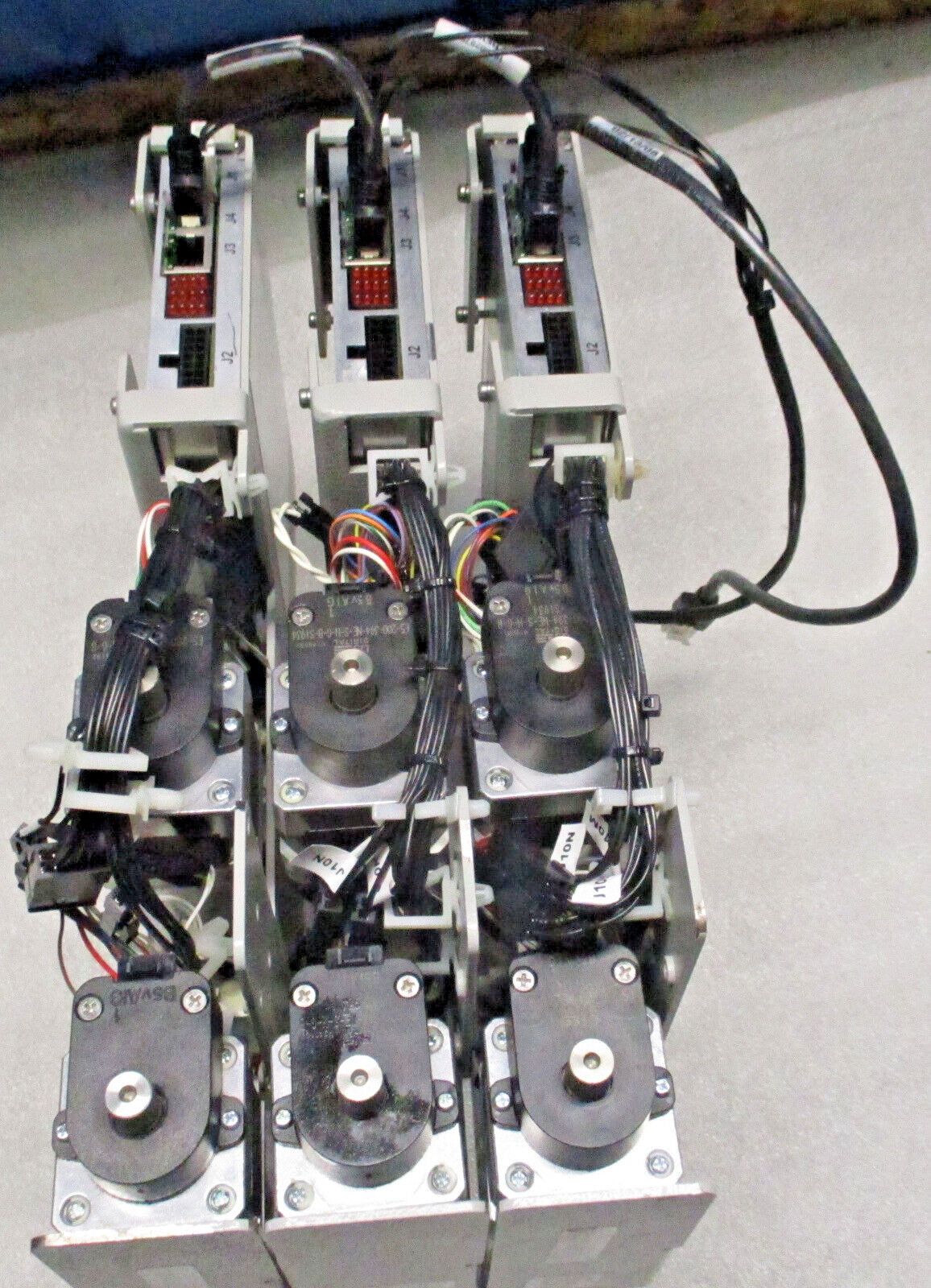 LOF OF 3 PCE ASSY CONTROL STEPPER AND 6 MOTORS WITH LEE 1000030264E