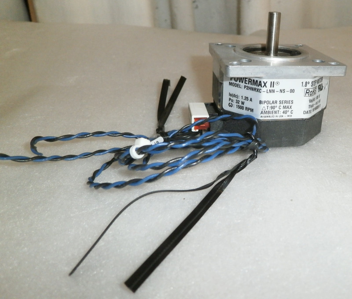 KOLLMORGEN POWERMAX II P2HNRXC-LSN-NS-00 STEP MOTOR BIPOLAR SERIES 32W