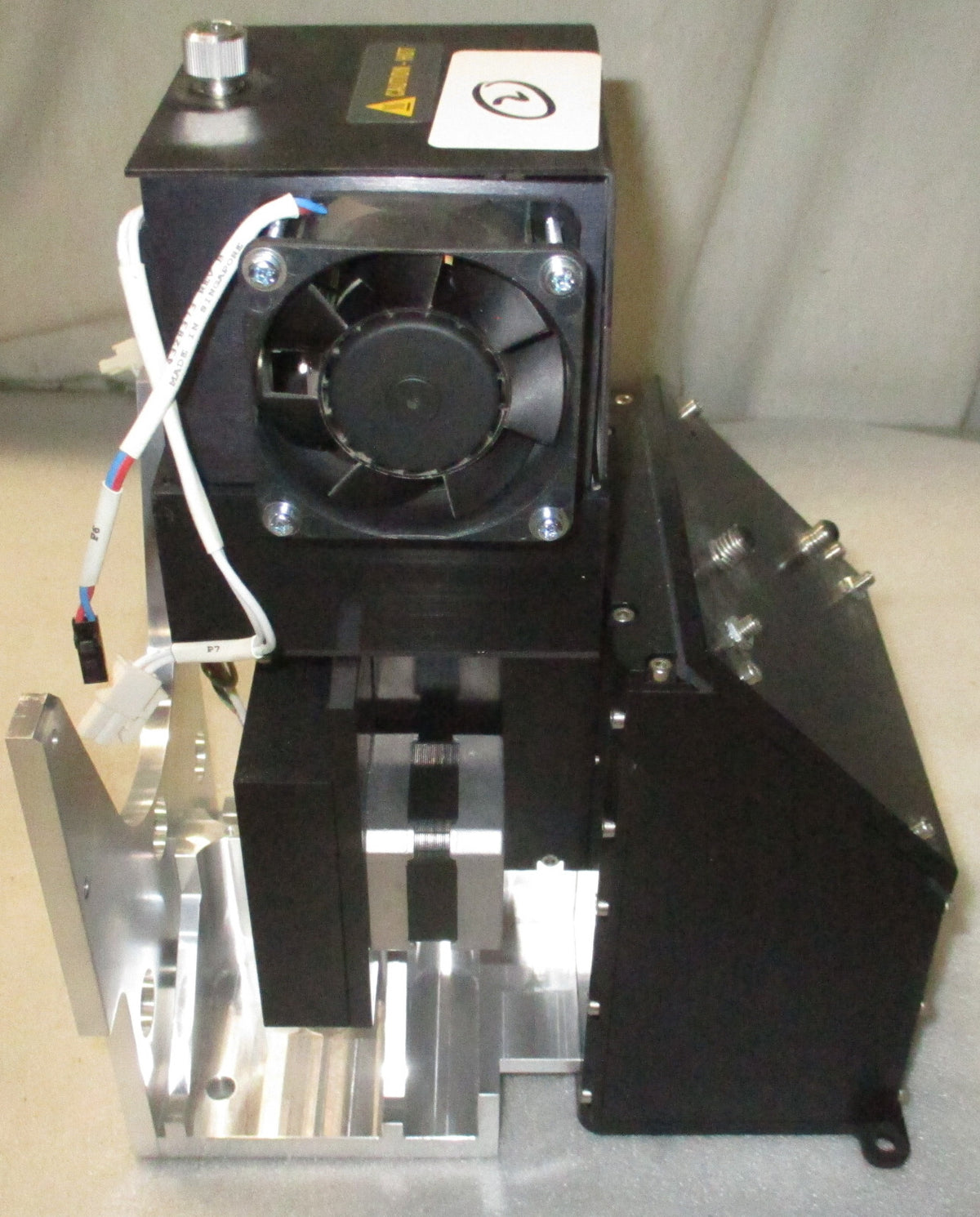 JOBIN YVON 604000 FROM ABI PRISM 7000 SEQUENCE DETECTOR (B7-BOX C - A3-2)