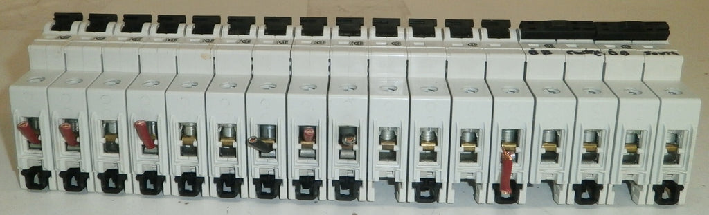 2 ABB 20A DAULE POLE AND 13 ABB SINGLE POLE CIRCUIT BREAKER USED GOOD CONDITI