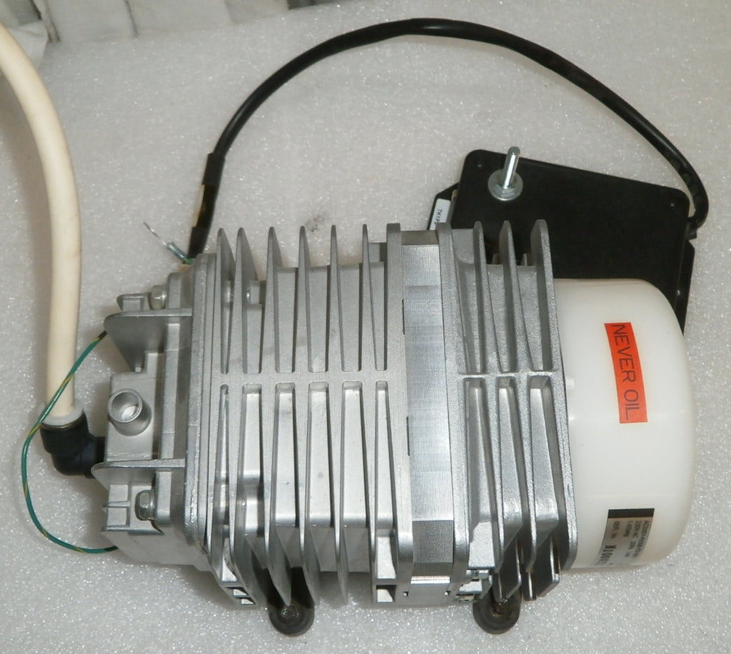 MEDO COMPRESSOR AC0901-A1056-P3-0511 230V WITH PARTS AS PHOTO