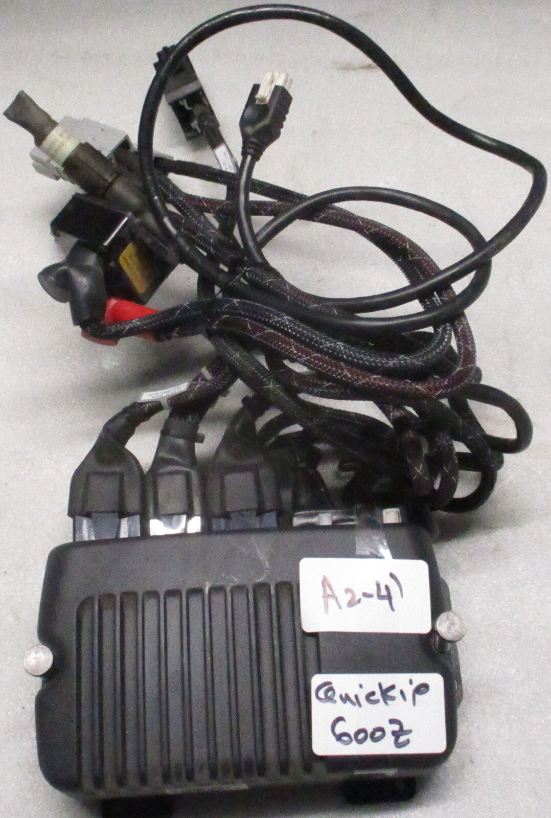 600Z QUICKIE WHEELCHAIR CONTROL MODEL CTDC1552 VERY GOOD CONDITION WITH CABLES A