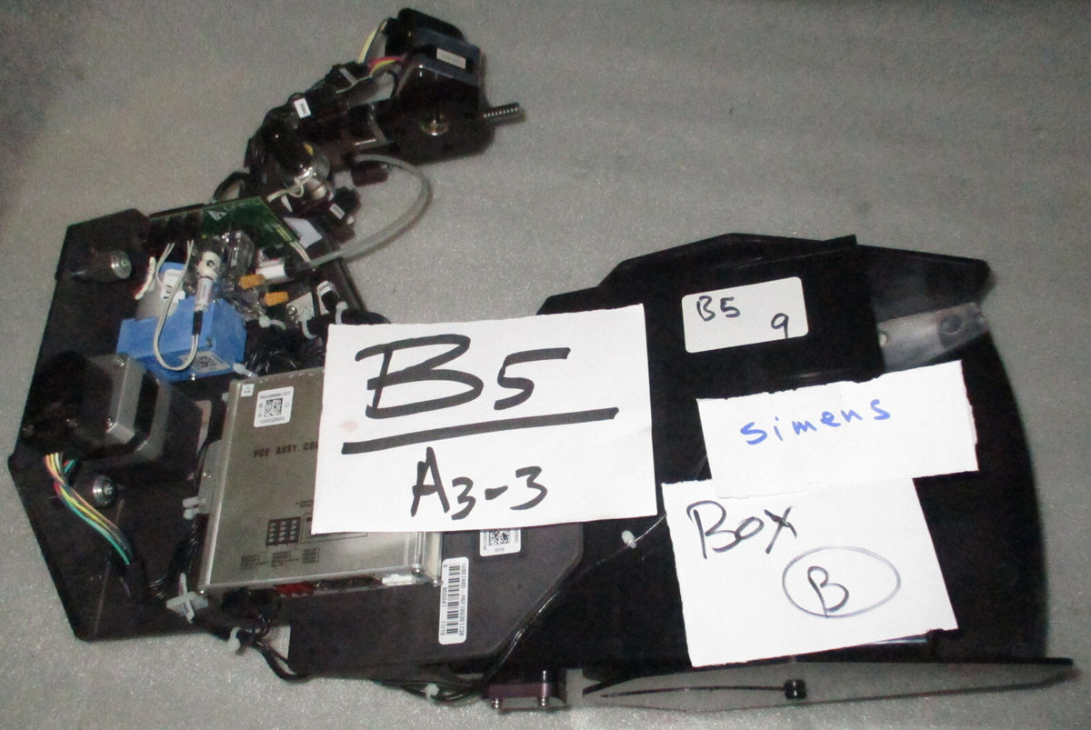 17PM-KO34-G8W & VEXTA 2PHASE STEPPER MOTOR P0106-9012KGME FROM SIEMENS VISTA 500