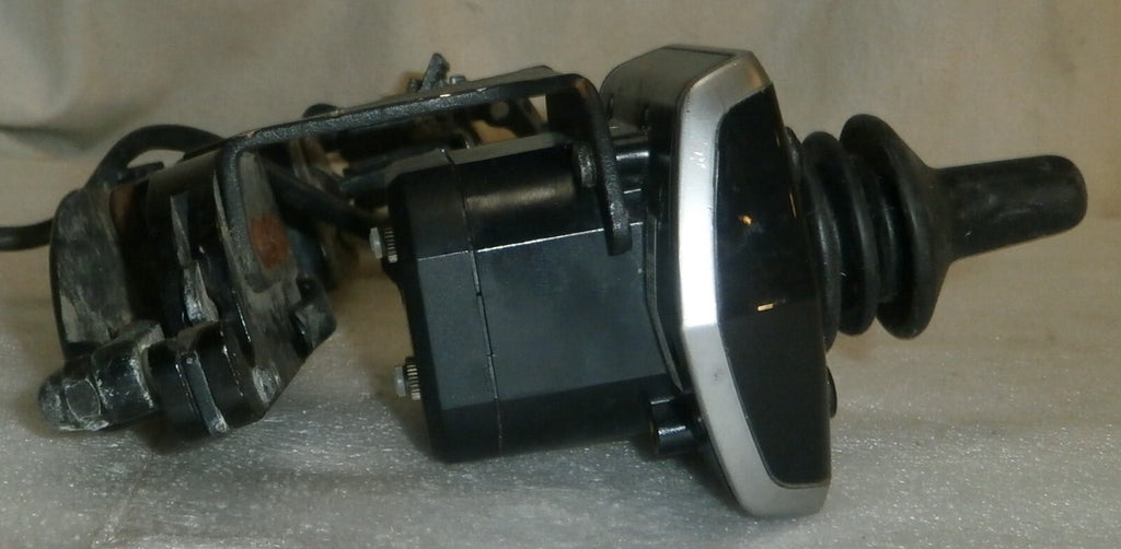 Pride Quantium J6 JOYSTICK WITH ARM FRMASMB5056/ CTL137635/ 1752-8109 USED