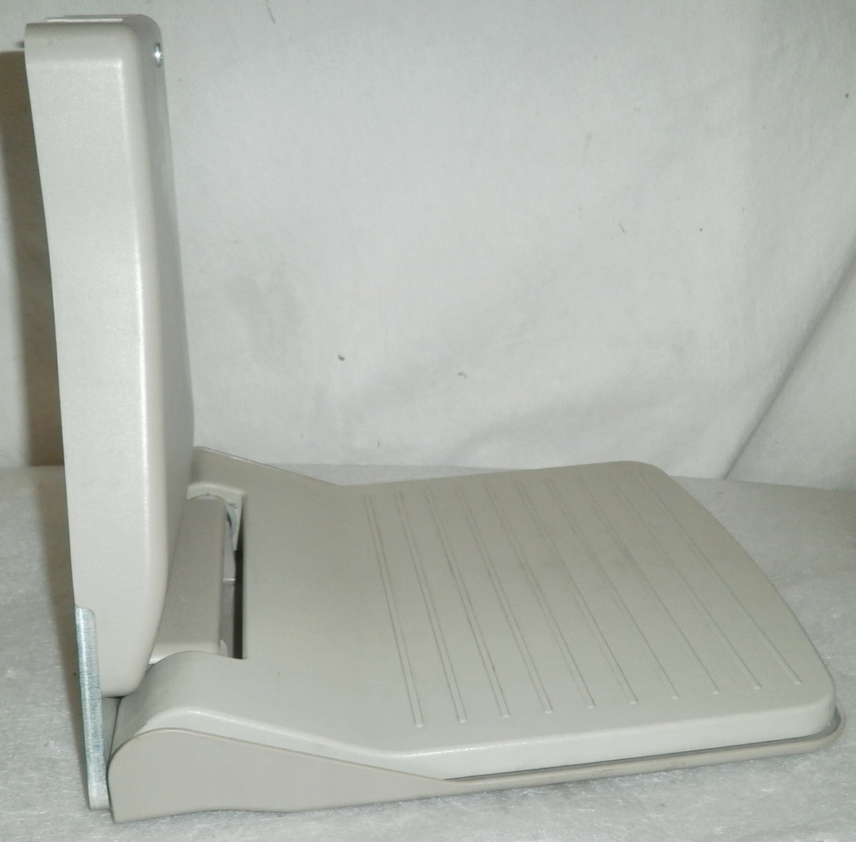 BRUNO Stairlift SRE-3000 SRE 3050 Foot rest and Parts as Photo