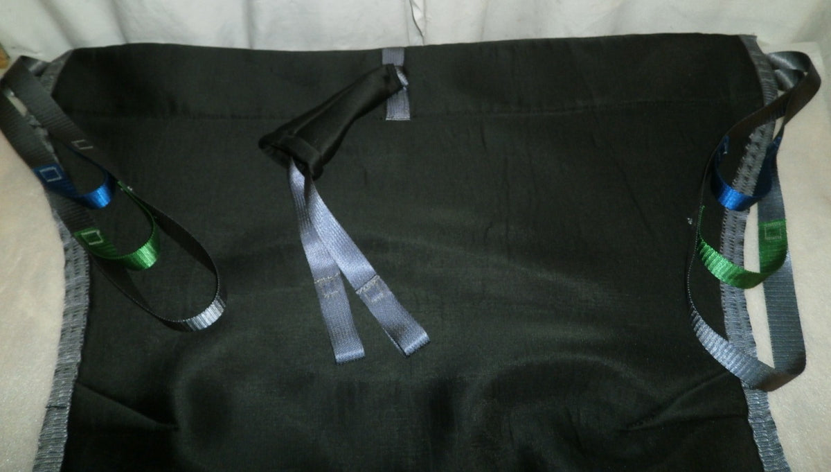 GOLDMAN SIT-ON COMFORT SMALL BLACK SLING IN GOOD CONDITION, DIMENSION AS PHOTO