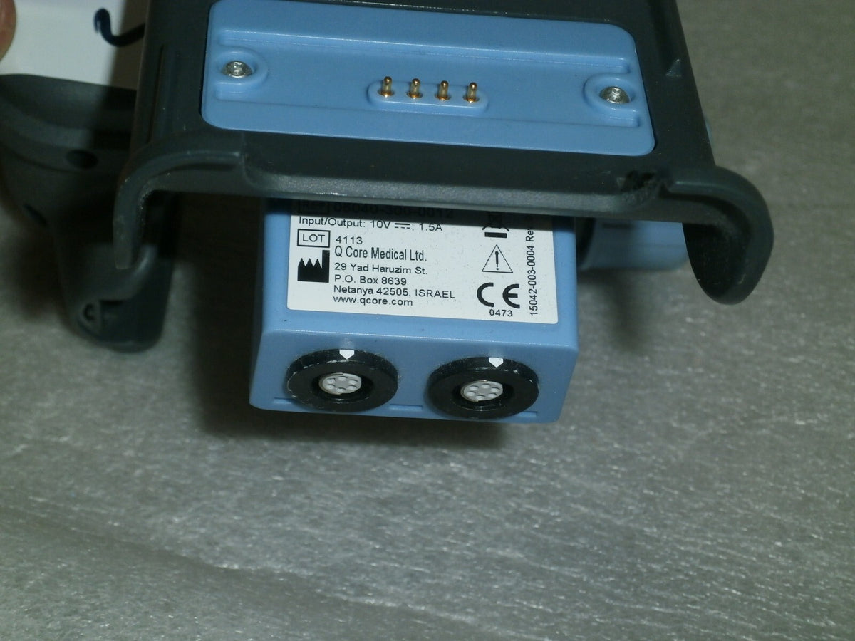 QCORE SAPPHIRE Cradle Splitter DOCK CHARGER REF 05040-300-0011 (missing clip)