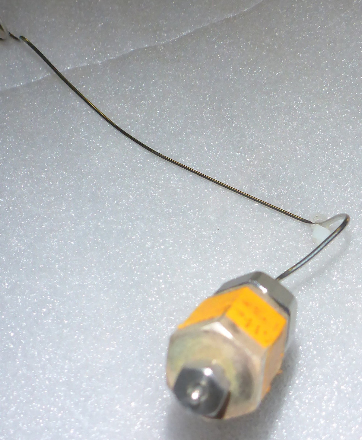 TWO OF VEXTA C7387-9212 WITH INJECTION VALVE AS ONE LOT