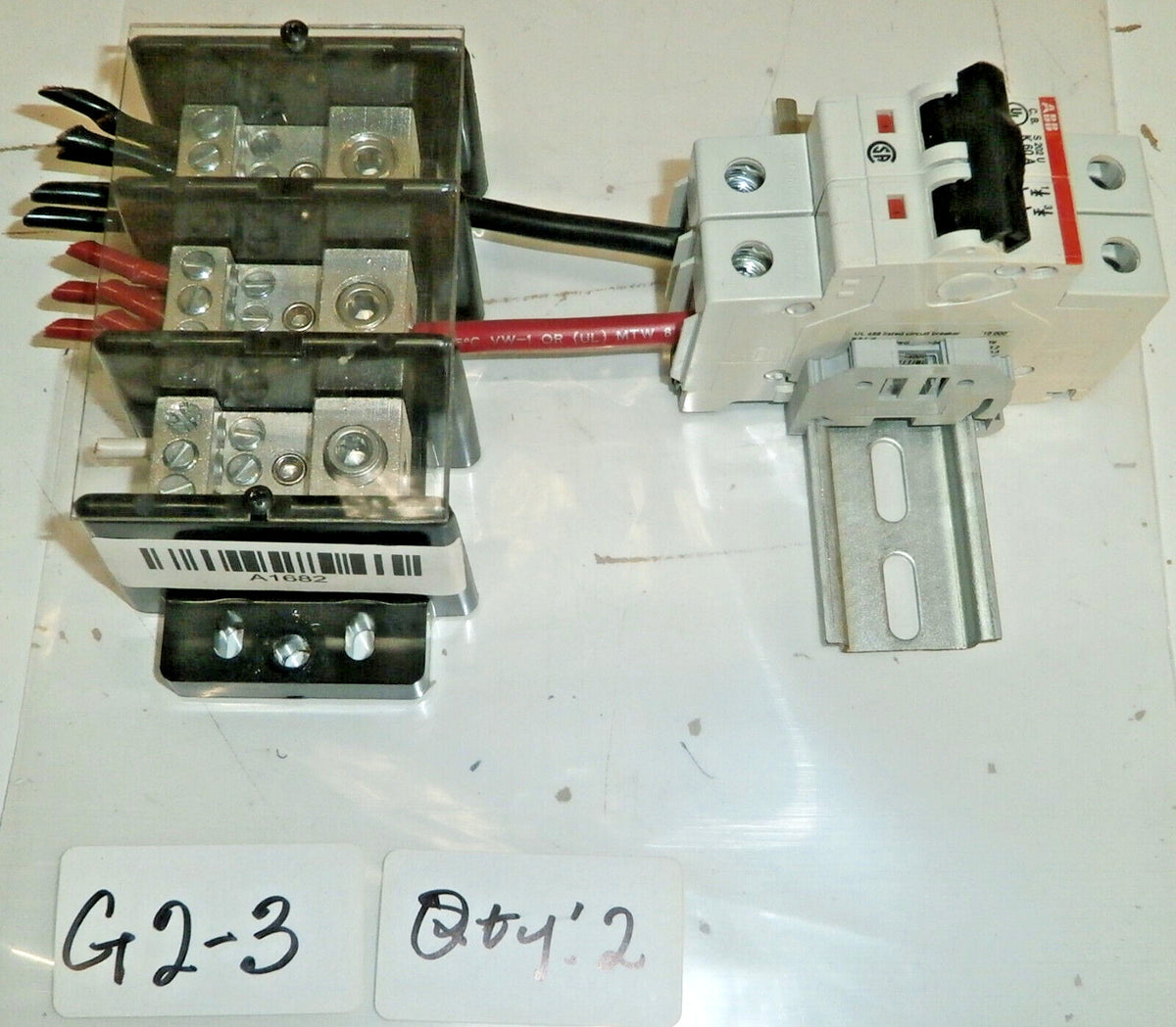 ABB 60A 10kA E212323 Circuit Breaker + BUSS 16021-3 Power Distribution Block