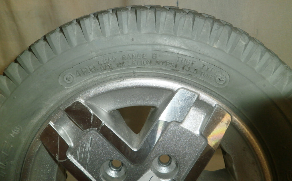PAIR OF Quantum Q6 Edge HD Drive CHENGSHIN Wheels Tires 3.00-8 for Power Chairs