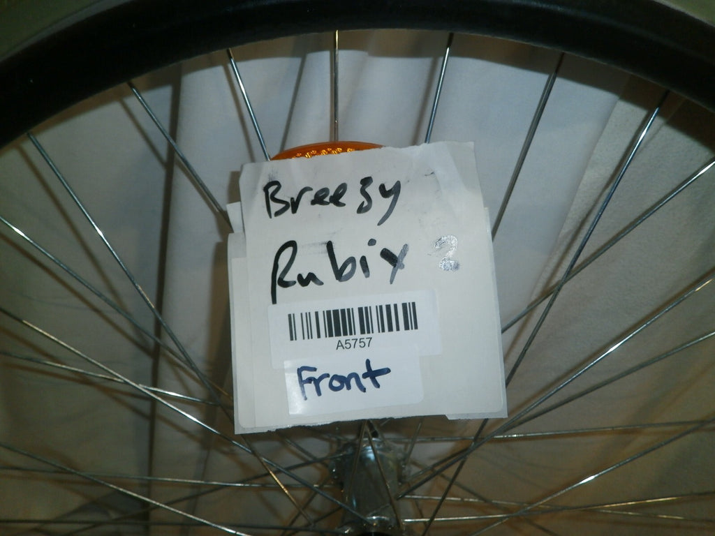 LOT OF 2 BREEZY RUBIX 2 WHEELS 23" SOLID VERY GOOD CONDITION