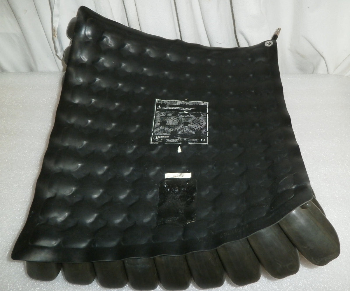 ROHO WHEELCHAIR CUSHION 16 X 18 X 4.25 INCH WITH NO COVER NO PUMP