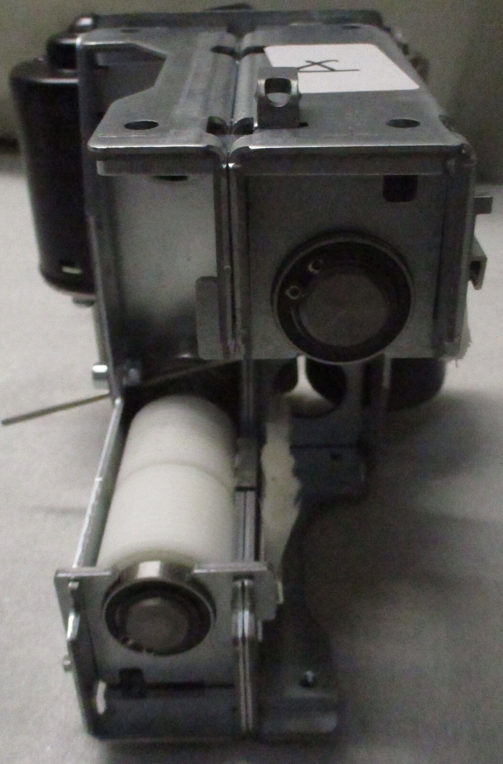 STAIR LIFT PARTS MOTORS 24V SN AA1125112S22153506 AND 3503 USED
