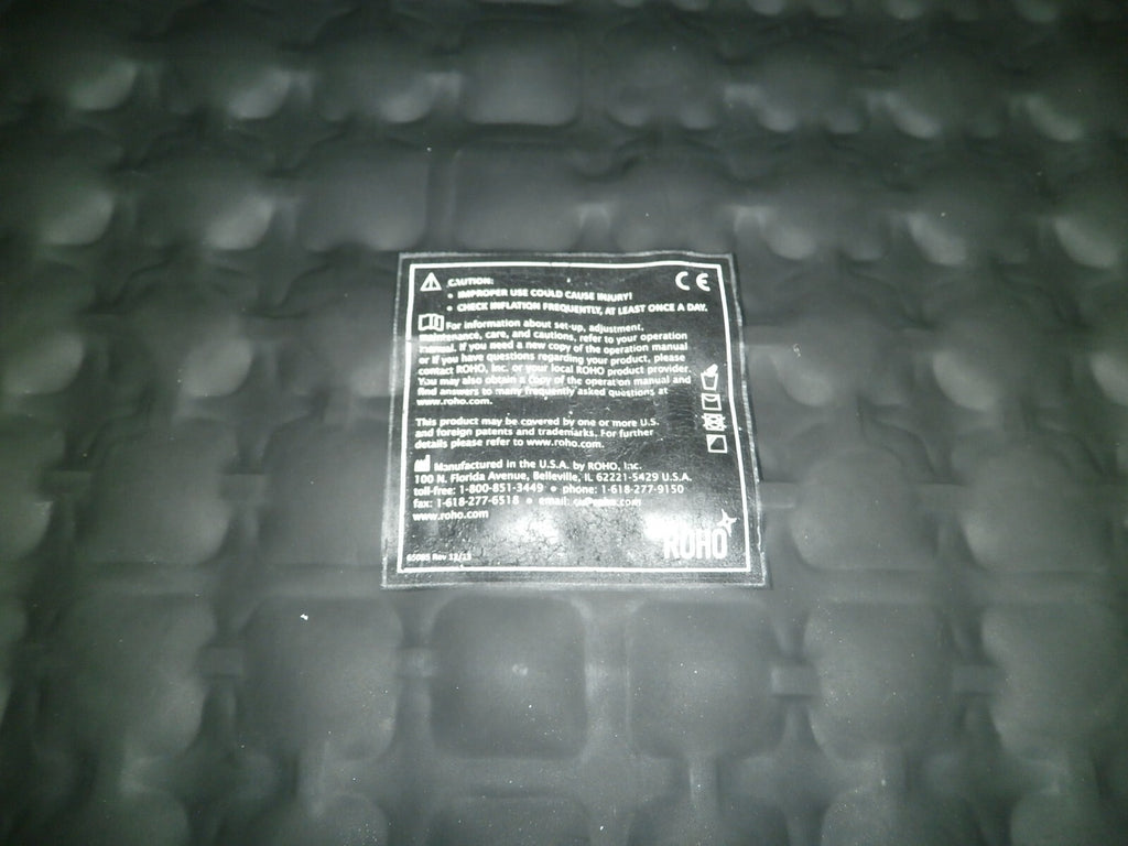 ROHO 21.25X20.25X4.25 INCH QS1111C WHEELCHAIR CUSHION W/ COVER COV-SSA1111