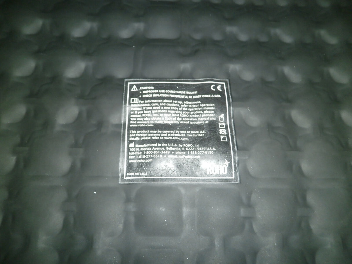 ROHO 21.25X20.25X4.25 INCH QS1111C WHEELCHAIR CUSHION W/ COVER COV-SSA1111