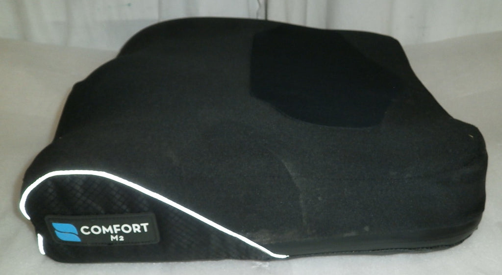 COMFORT M2 15X16X4 INCH WHEELCHAIR CUSHION GOOD CONDITION