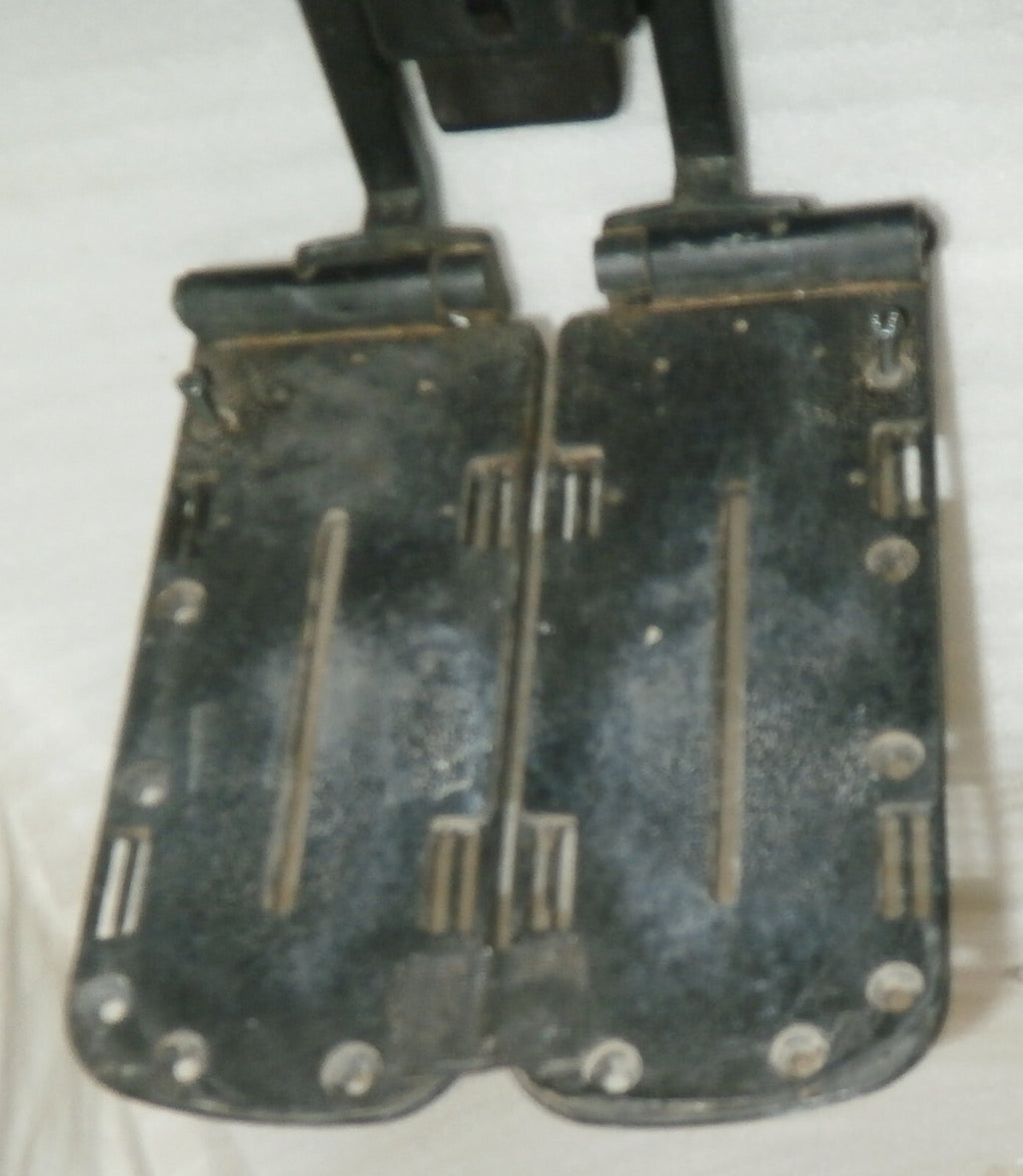 Quantum 6000Z Footrest With Power Actuator Good Condition as Pictures