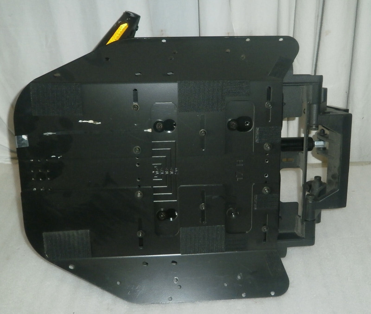 QUANTUM Edge 2.0 Tilt Base with Control CTL143983 & Recline Actuators