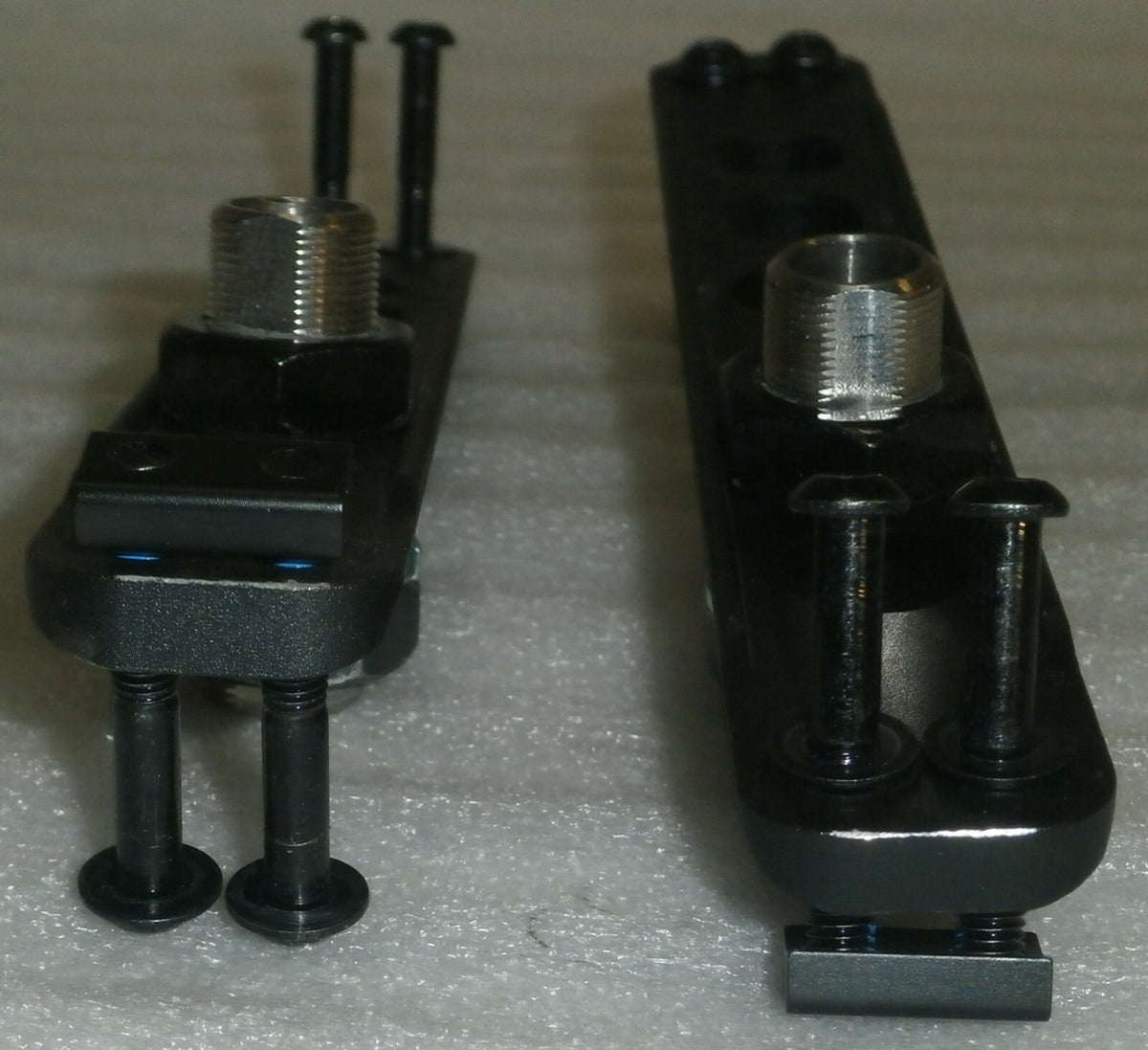 Pair of Move Wheelchair Universal Axle Plate As Photo