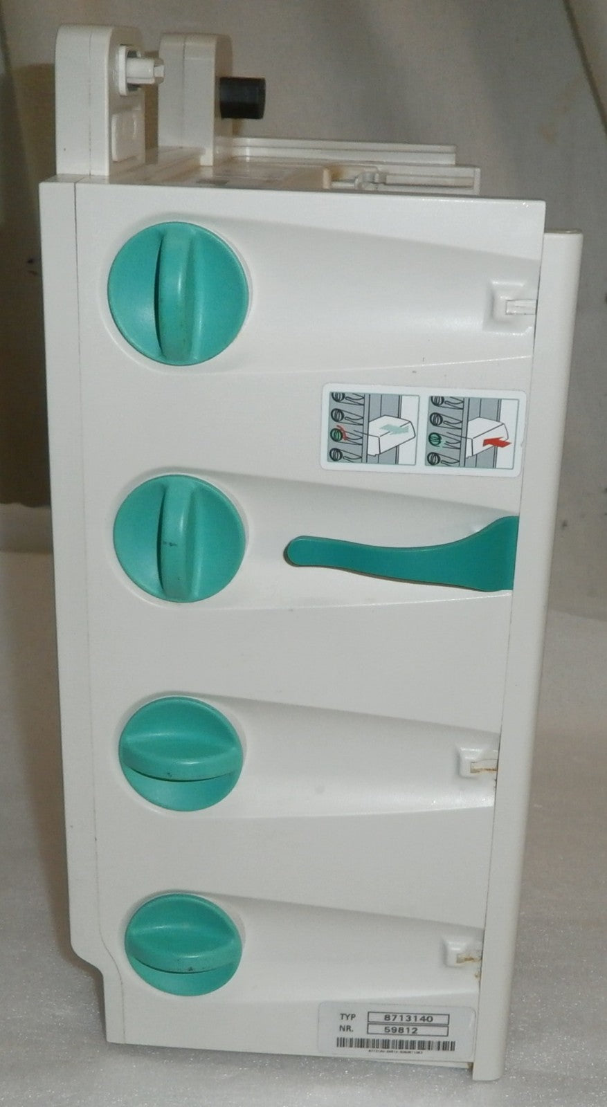 B BRAUN SPACE STATION 8713140 DOCKING STATION WITHOUT HEAD