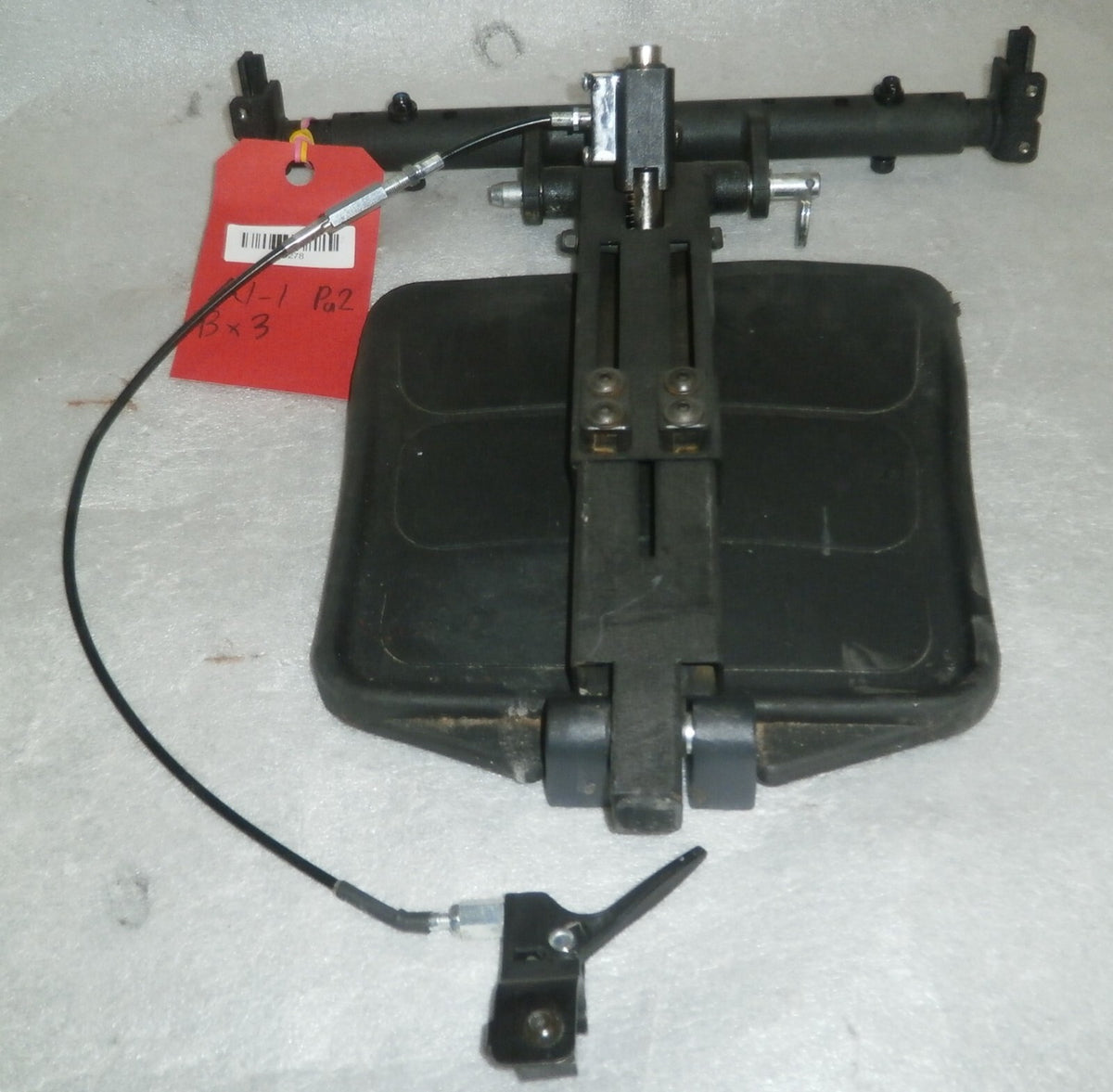 Wheelchair Footrest 1114309 with Elevating and Foldable Good Condition