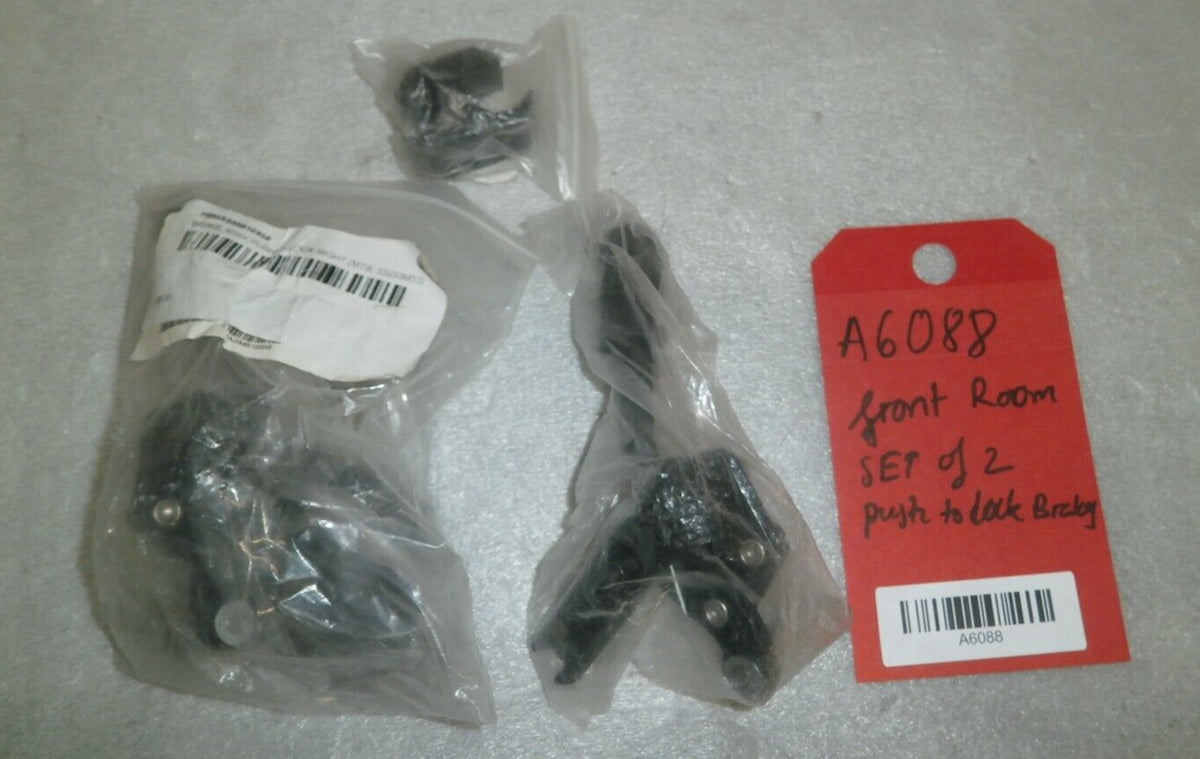 Set of 2 Wheelchair FRMASMB16958 Brakes Push to Lock Right (MTS: 33233M33)