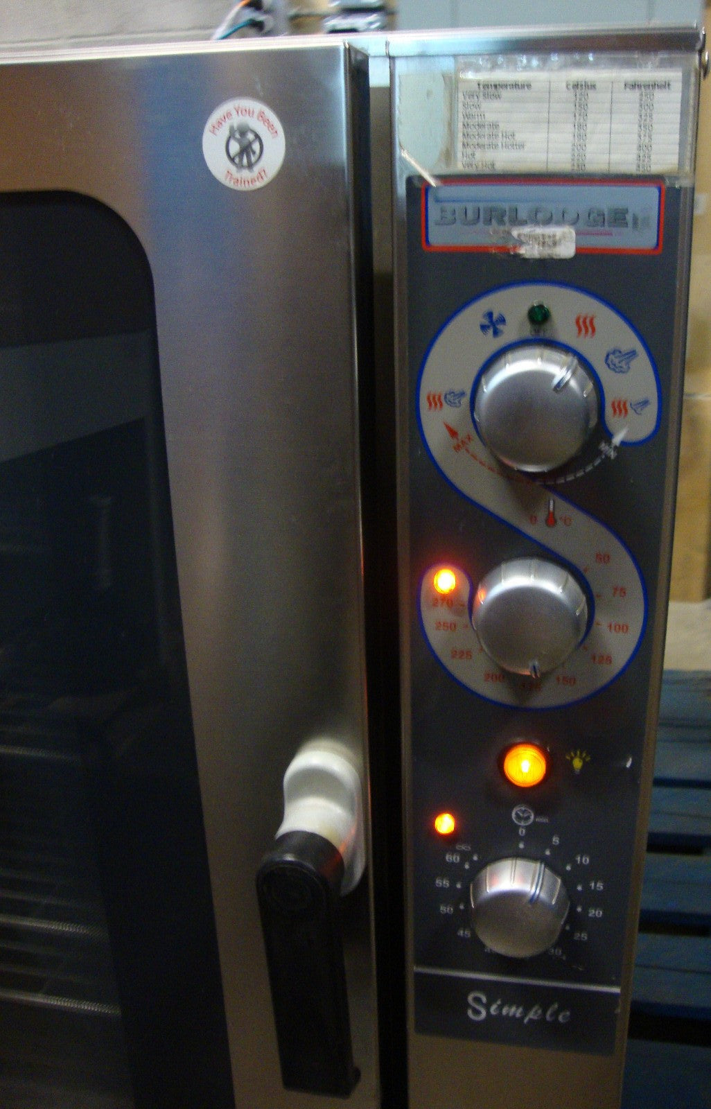 BURLODGE SIMPLE COMBI RDA 8 X 1-1 GN Electric OVEN with base works well