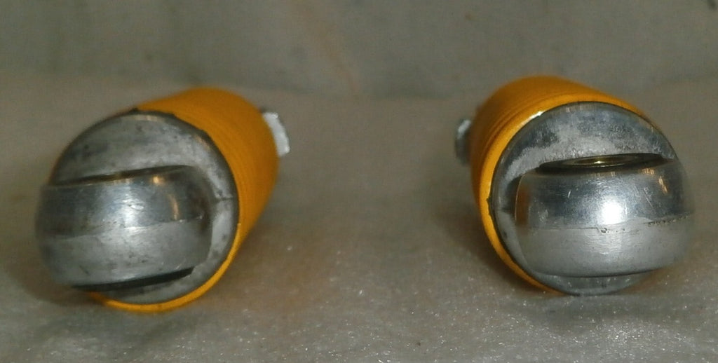 Pair of Suspension shocks absorber Good Function as photos