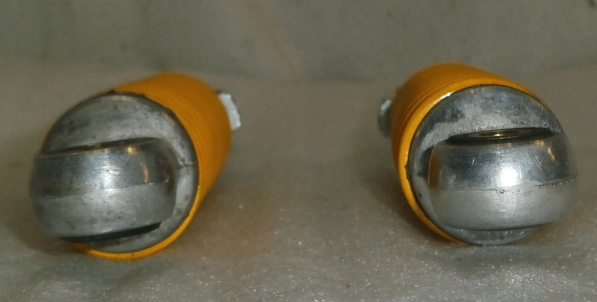 Pair of Suspension shocks absorber Good Function as photos