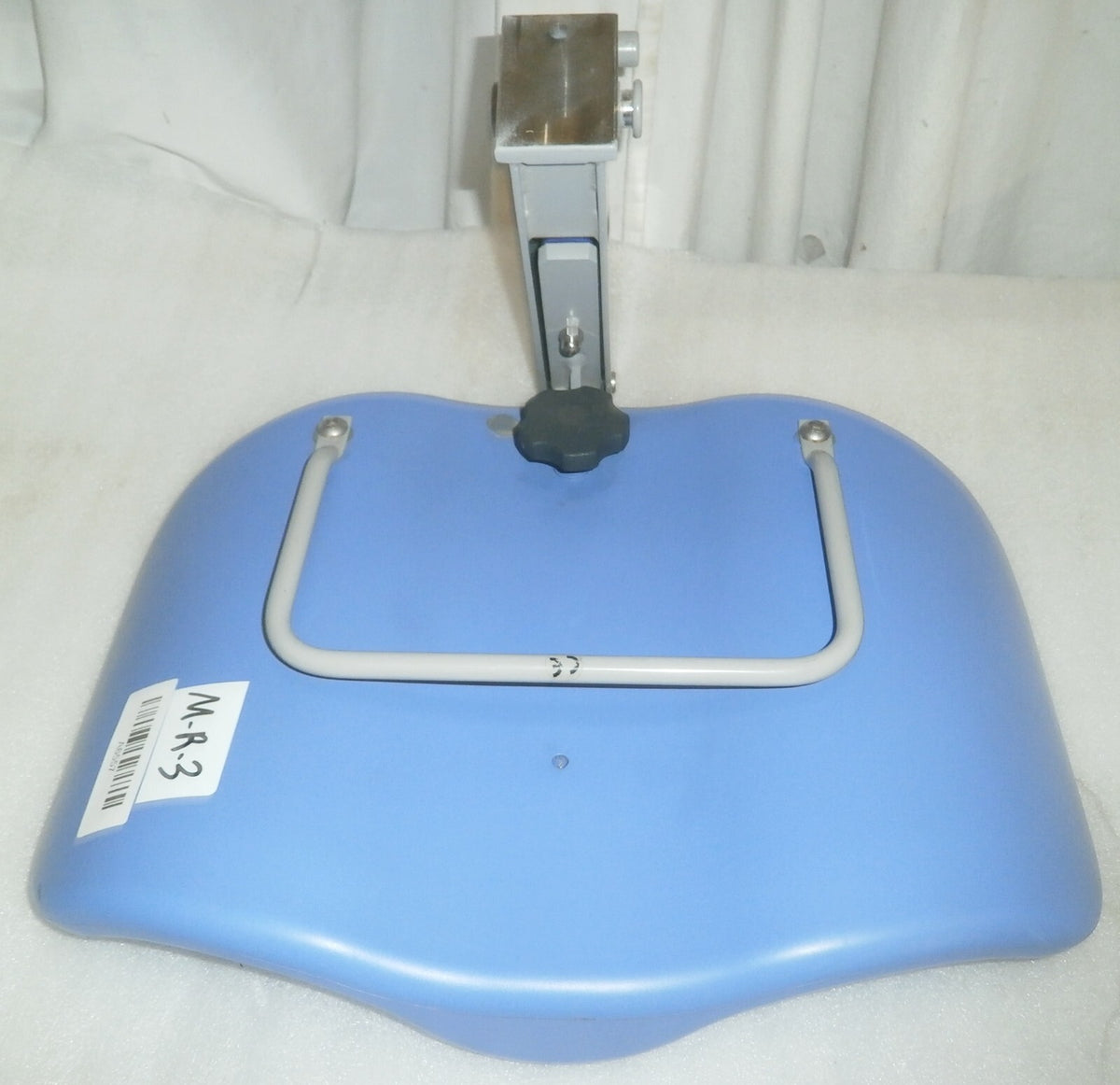 Arjo Huntleigh Sara Plus Chorus Encore Knee Plate Support w/ Mount