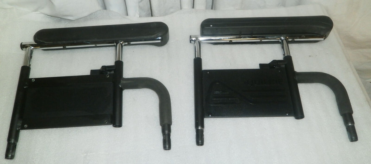 PAIR OF WHEELCHAIR ARM REST LEFT AND RIGHT WITH MOUNTS FOR QUICKIE QM-710