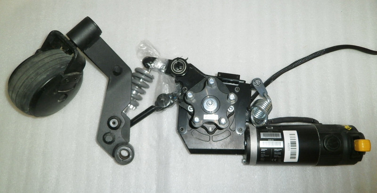SET of Left-Right Motors Quantum Q6 Edge 2.0 MOT154323-01 & MOT154324-01+ Caster