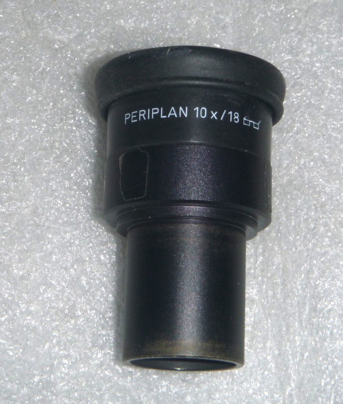 Microscope lens Leitz Wetzlar Germany 519748/ Periplan 10x18 EYEPIECE