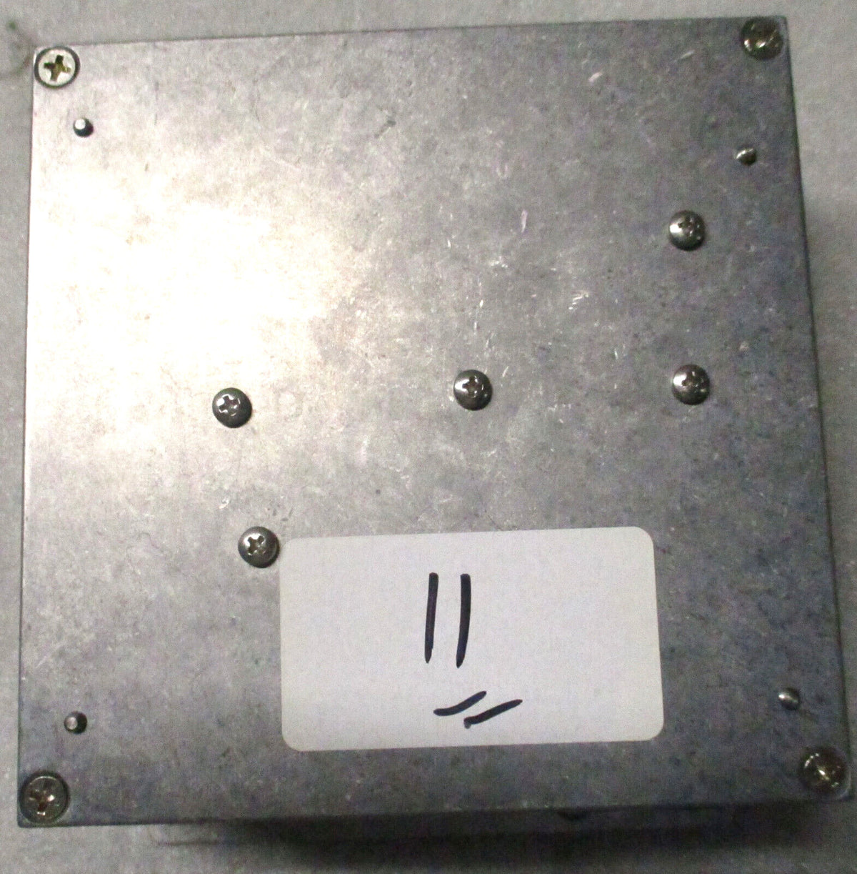 MEDTRONIC Z42-TRIPP.LITE 4 PORT VIDEO SPLITTER MODEL LM00032763