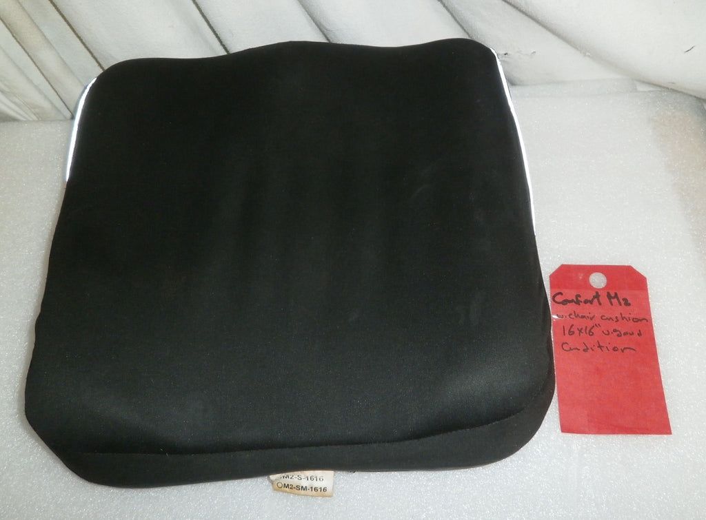 COMFORT M2 WHEELCHAIR CUSHION 16X16 INCH WITH COVER GOOD CONDITION