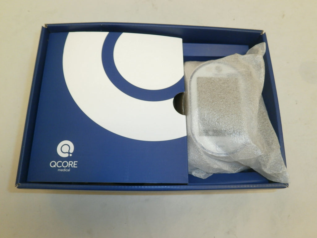 QCORE Sapphire multi therapy pump (has bad battery) (has minor screen bubble)