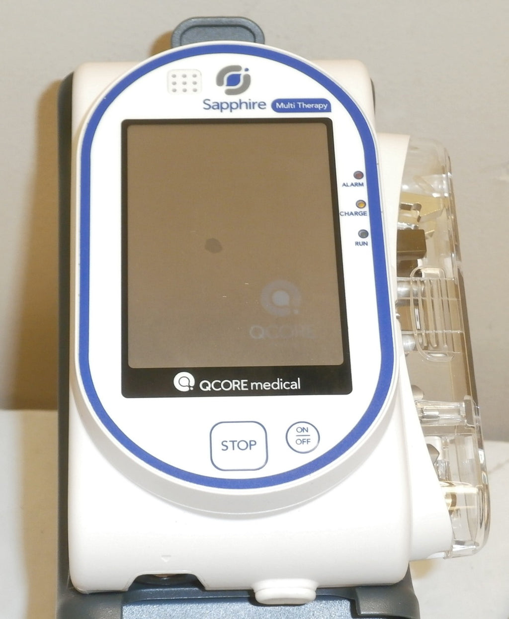 QCORE Sapphire multi therapy pump (has bad battery) (has minor screen bubble)
