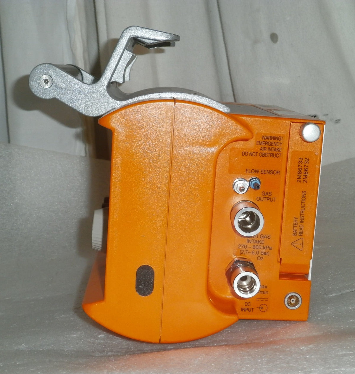 Drager Oxylog 3000 Ventilator 2M86955 - No Power Supply