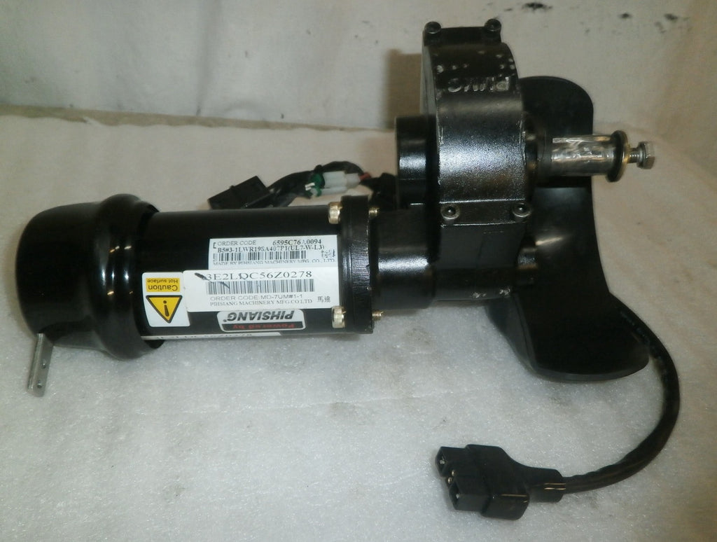 SHOPRIDER PIROUETTE MOTORS LEFT & RIGHT VERY GOOD WORKING CONDITION W/ CABLES