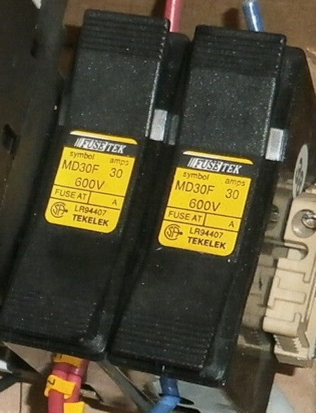MOLLER DILR22-G AND ONE PHOENIX CONTACT PSR-ESA4_B AND 2 FUSETEK MD30F 30