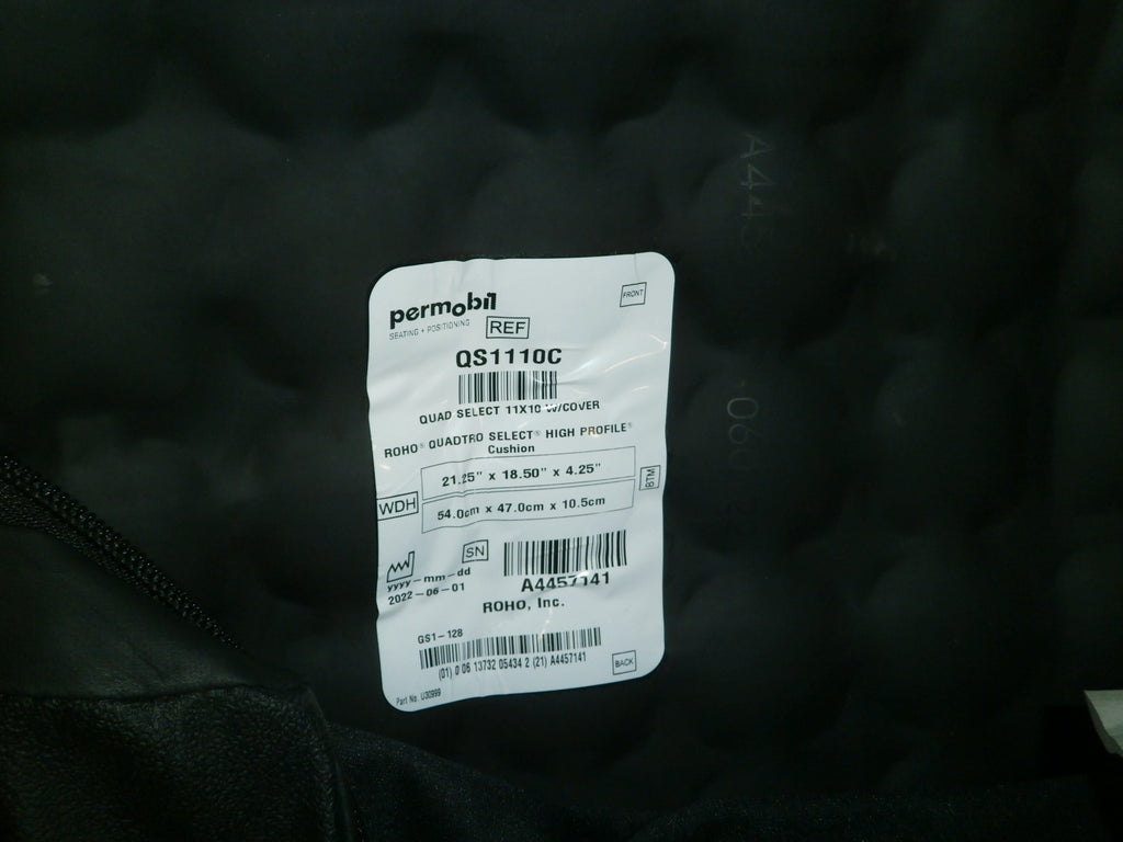 ROHO Wheelchair Cushion QS1110C Size 20.25x19.5" W/Cover and Pump Good Condition