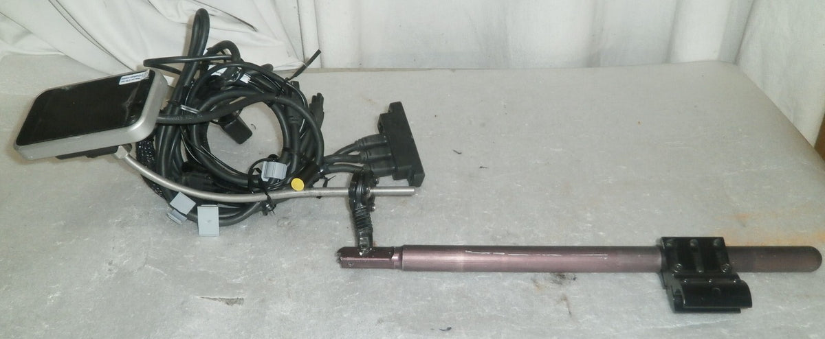 INVACARE TDX-SP2 JOYSTICK DLX-REM500-A WITH FRAME AND CONNECTORS GOOD CONDTION