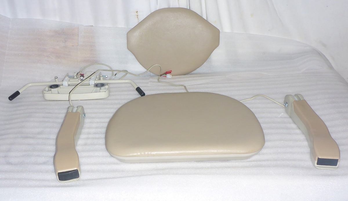 2017 BRUNO STRAIGHT STAIR LIFT 17100330397 SEAT AND BACK CUSHION -ARM REST